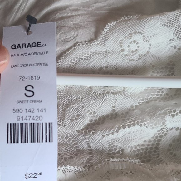 Lace crop top - Picture 3 of 3